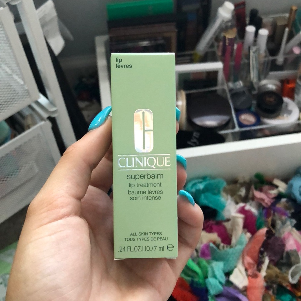 Clinique Superbalm Lip Treatment